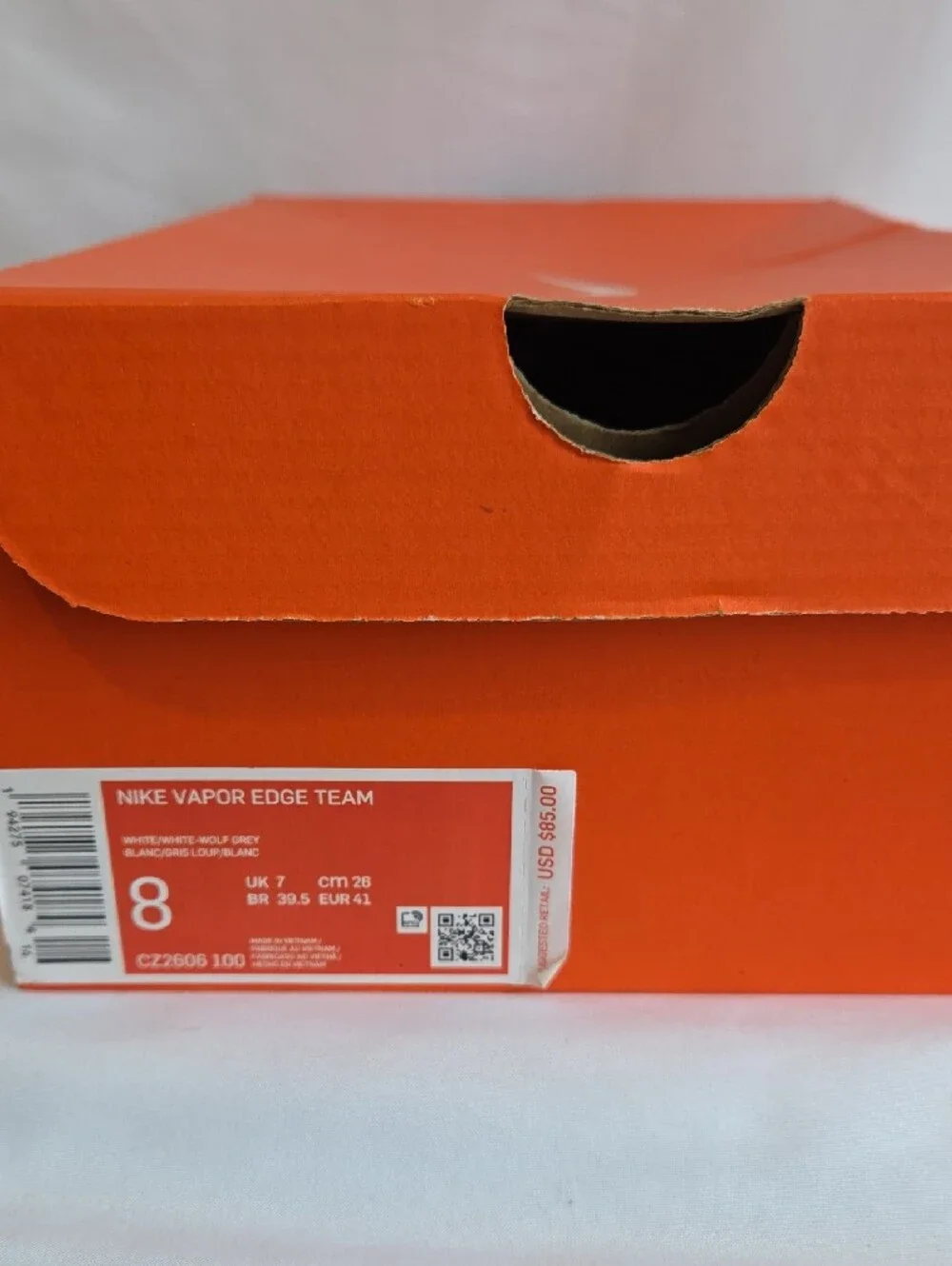 Nike streamlined athletic